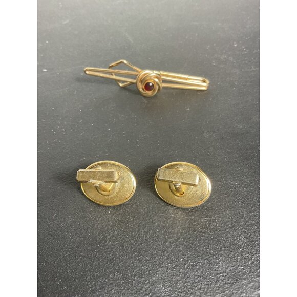 Vintage Gold-Tone Tie Clip & Red Stone Cufflinks Set - Picture 5 of 6